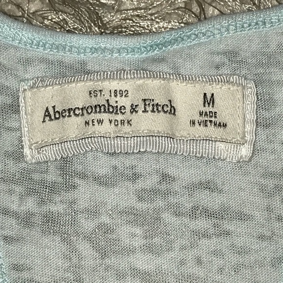 Abercrombie & Fitch crop tank with lace - Picture 3 of 5
